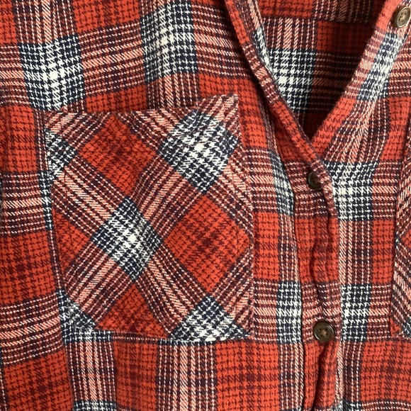 Flannel top - Picture 3 of 3